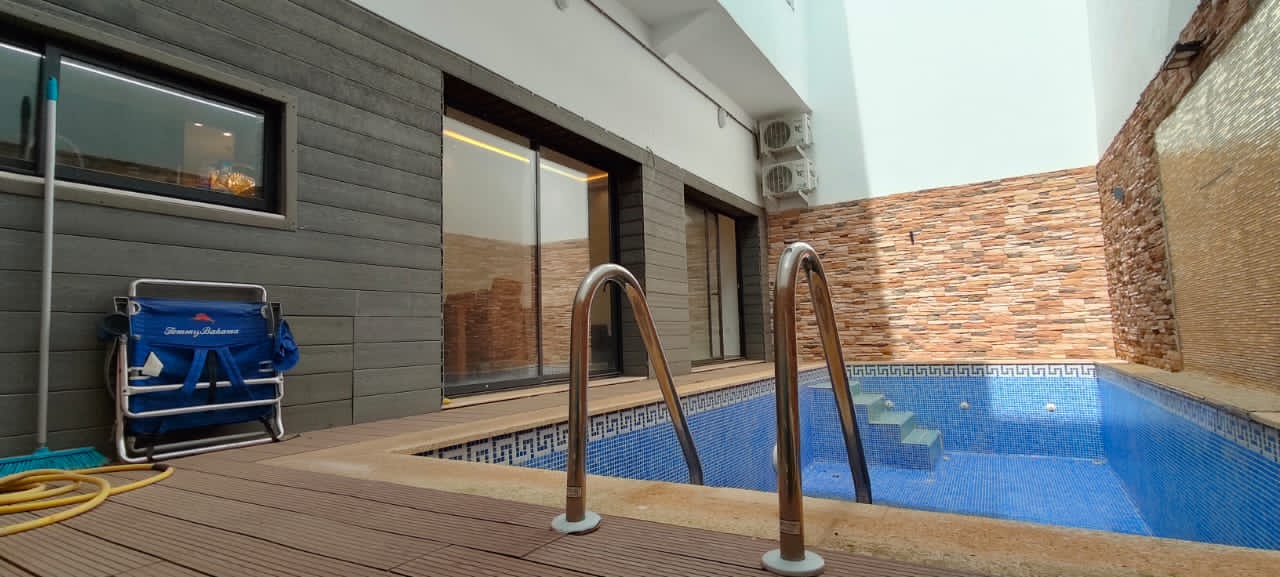 Superbe villa moderne avec piscine à El Mohgoun – 180 m² de confort et d’élégance