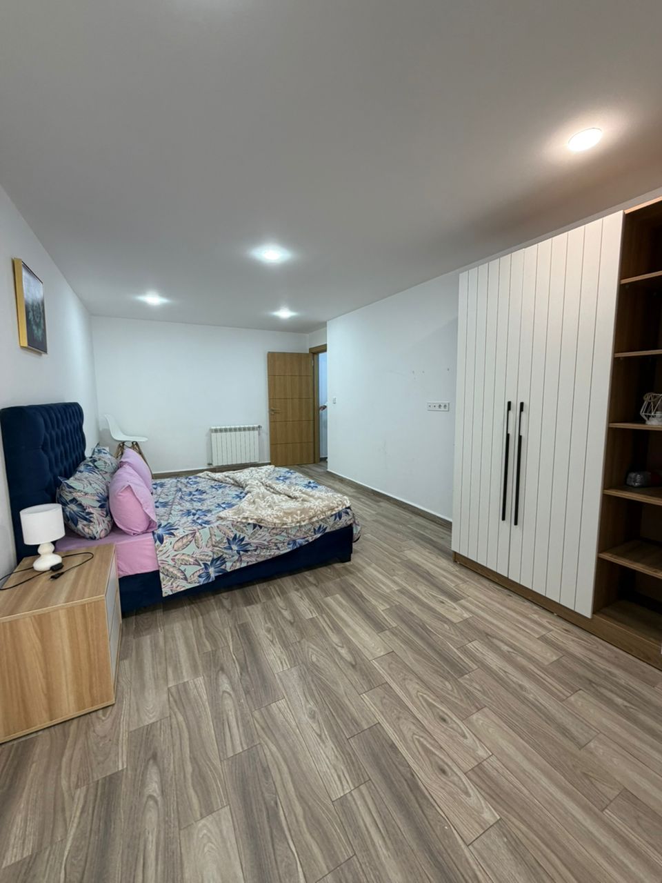 Appartement F3 de 100m² à louer - Confort et emplacement idéal | 18 000 DZD / nuit