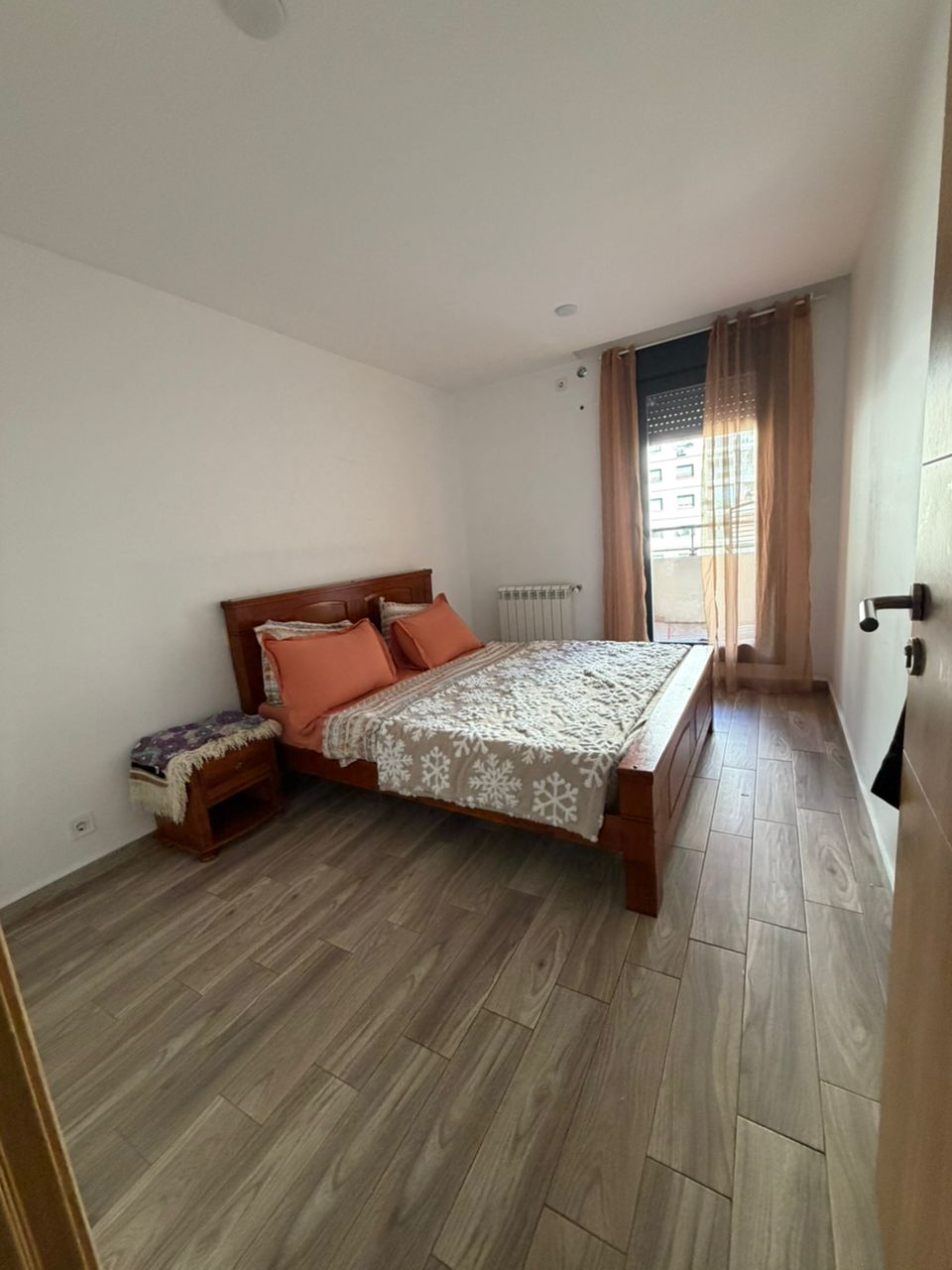 Appartement F3 de 100m² à louer - Confort et emplacement idéal | 18 000 DZD / nuit