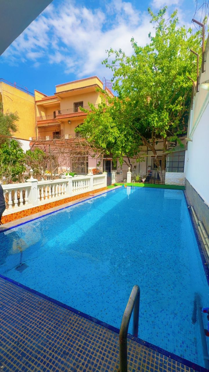 Belle villa avec piscine à louer à Trait d’Union – À côté d’Hotel Oran Bay | 45 000 DZD / nuit