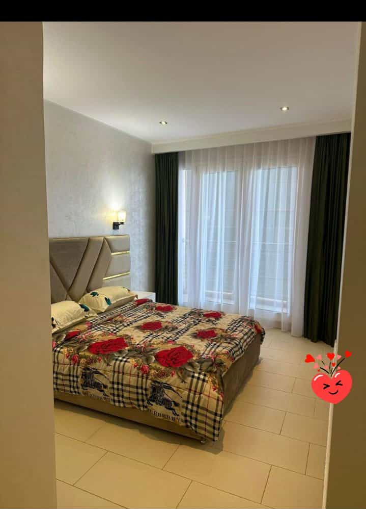 Appartement à louer par nuit à Benabed Tower Oran – Emplacement idéal à côté de Mobilart