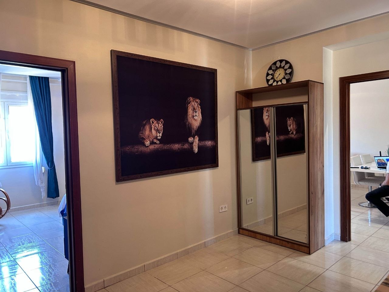 Appartement T3 équipé à Plaza Es-Seddikia – 100 m² avec vue sur jardin et parking